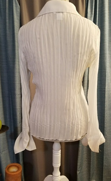 🌻🌺🌻ALLISON TAYLOR BEAUTIFUL WHITE BLOUSE!! - Picture 2 of 6